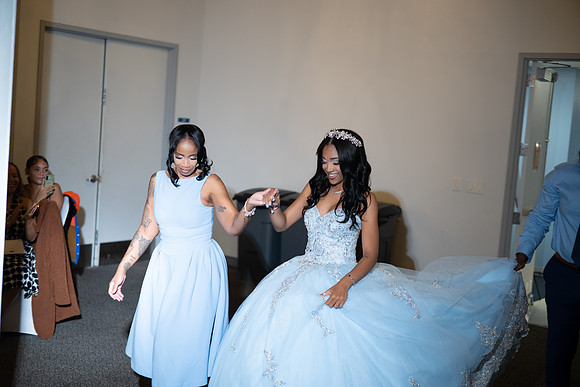 Jailyn -324