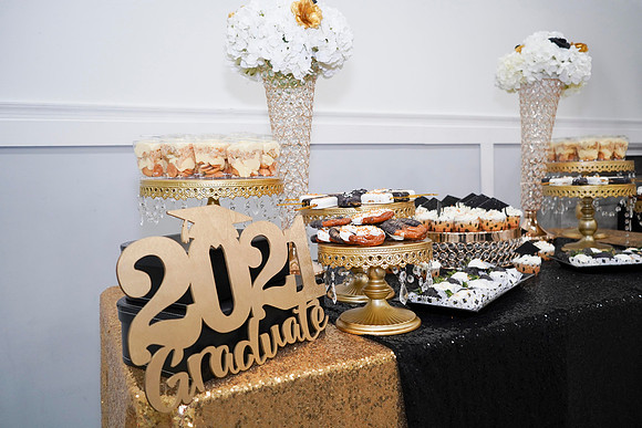 Grad Party for Ny-9