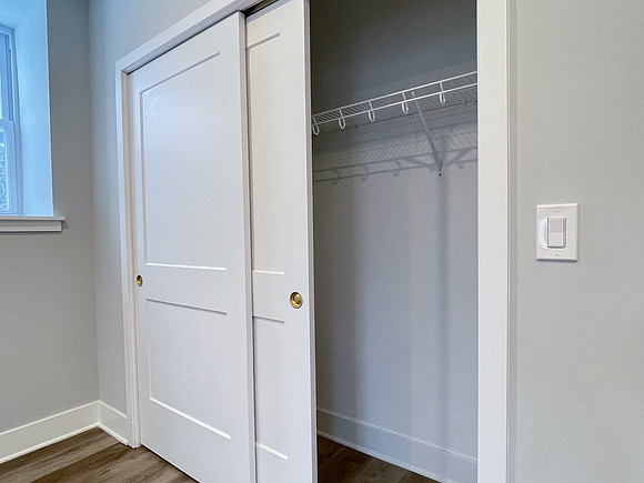 845 N 63rd-38