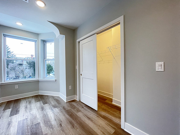 845 N 63rd-56