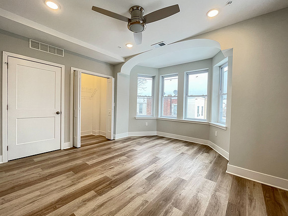 845 N 63rd-86