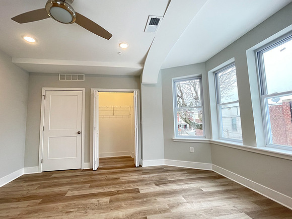 845 N 63rd-93