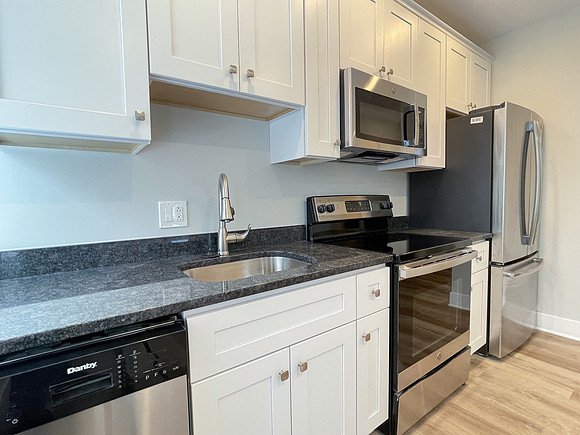 845 N 63rd-98