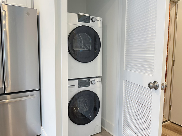 845 N 63rd-103