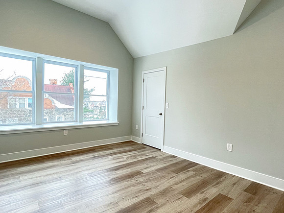 845 N 63rd-148