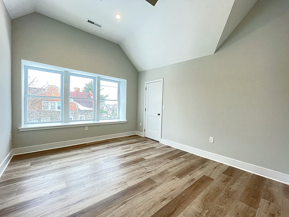 845 N 63rd-149