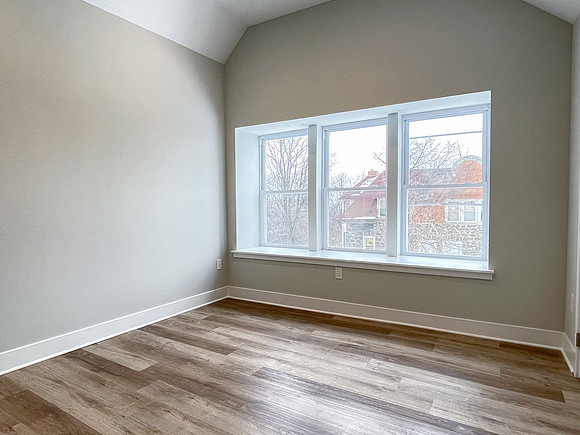 845 N 63rd-153