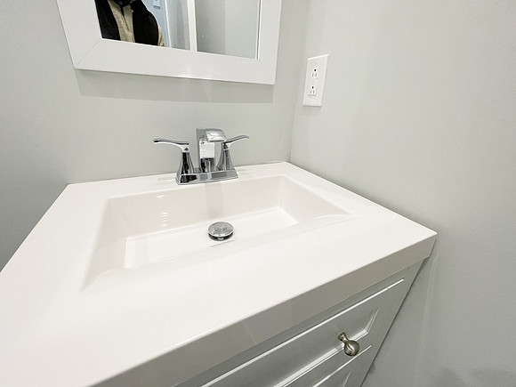 845 N 63rd-191
