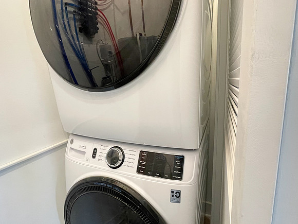 845 N 63rd-203