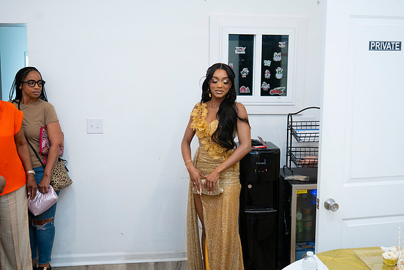 Alonni's Prom (24 of 504)